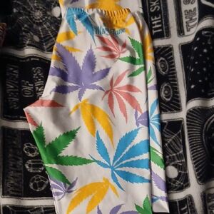 Mary Jane Multicolor Leaf Print Leggings